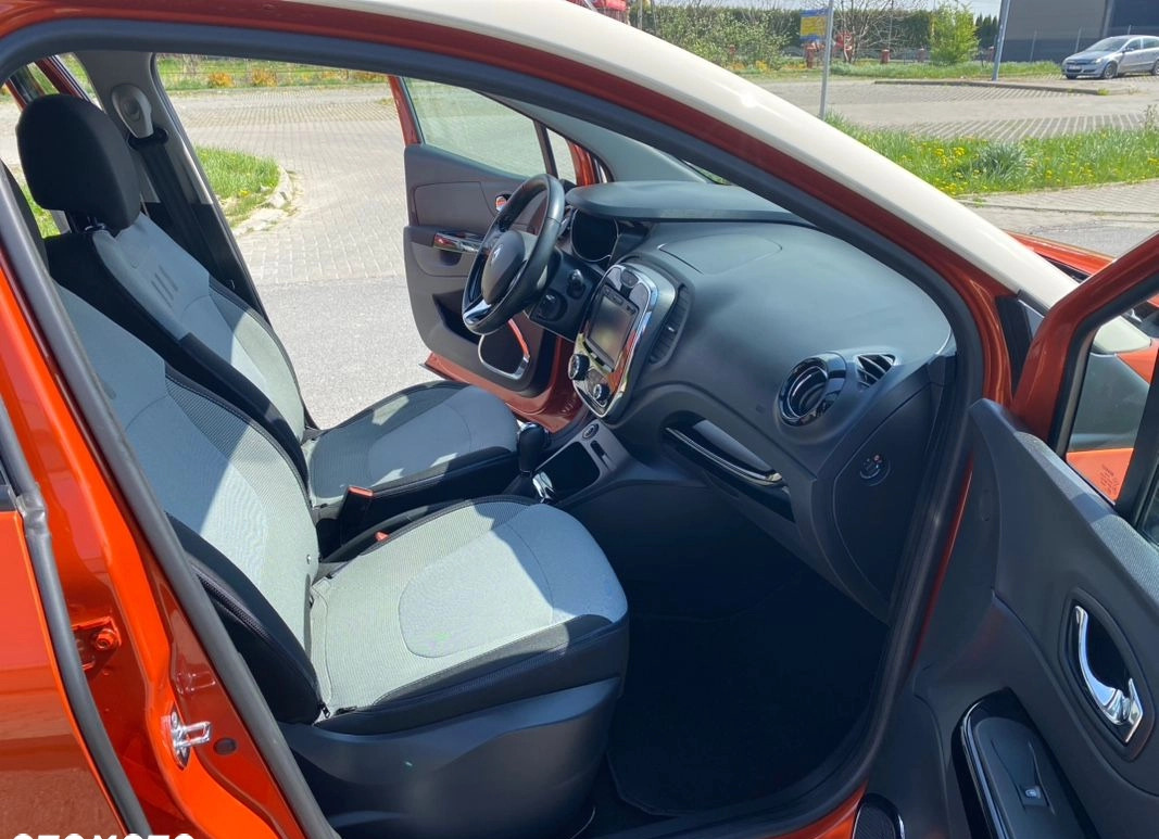 Renault Captur cena 40999 przebieg: 103000, rok produkcji 2013 z Chełmża małe 436